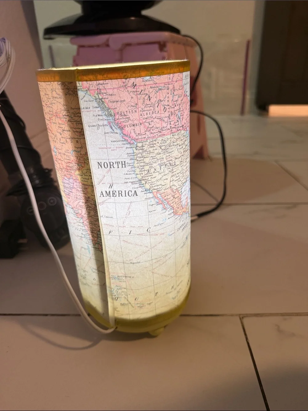 N/A stylish cylinder